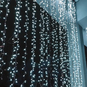 ΚΟΥΡΤΙΝΑ ΜΕ PVC ΠΡΑΣΙΝΟ ΚΑΛΩΔΙΟ