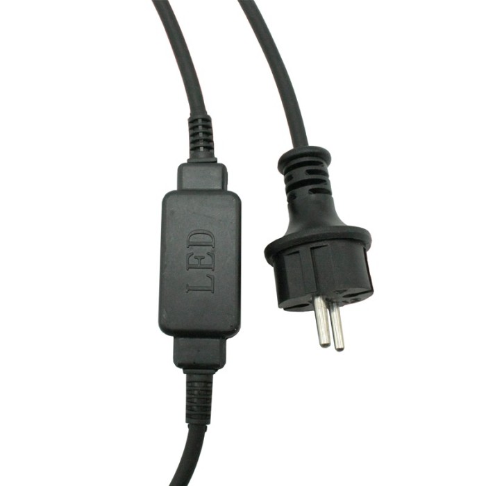 PLUG LEAD CABLE FOR 3-WIRE LED ROPE LIGHT, IP44 1.5m 