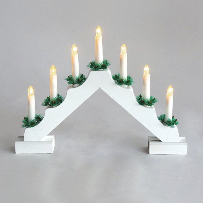  "7 WHITE WOODEN CANDLE BRIDGE", 7 LED LIGHTS BAT. (2XAA), WW,IP20, 39X4.5X30CM