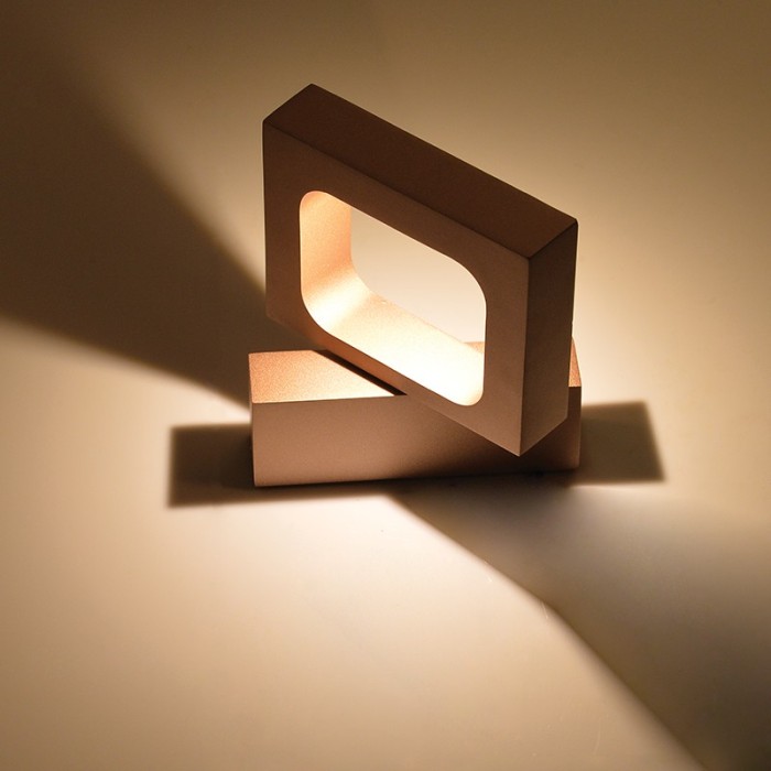 NETTO WALL MOUNTED LED 6W 3000K ALUMINUM GOLD 14,5X13X3CM CYCLOP