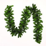 CHRISTMAS GARLAND PVC 270CM LENGTH
